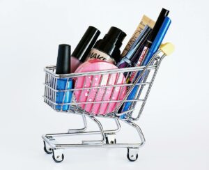 With refillable packaging and waterless formulations, sustainable beauty is making its way into the mainstream.