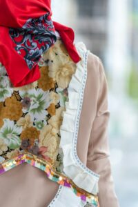 The Craft of Layering: Putting Together Sophisticated Outfits for Each and Every Season