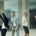 How Workplace Fashion Affects Physical Productivity